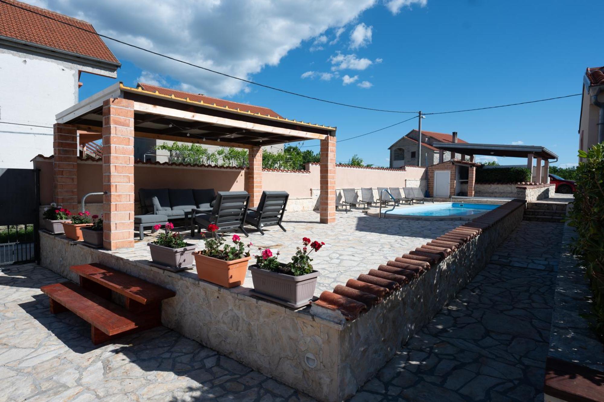 Holiday Home Luka Pridraga Exteriér fotografie